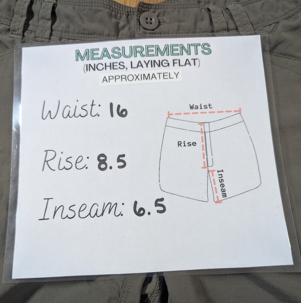 The North Face Women's Shorts Size 12 - Picture 7 of 7